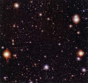 NASA Chandra Teleskobu Derin Alan görüntüsü: Yaklaşık 13 milyar ışık yılı uzaklıktaki bebek galaksiler