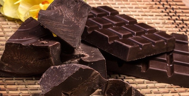 Zeytinyağlı Acı Çikolata Kardiyovasküler Riski Azaltıyor | BilimFili.com